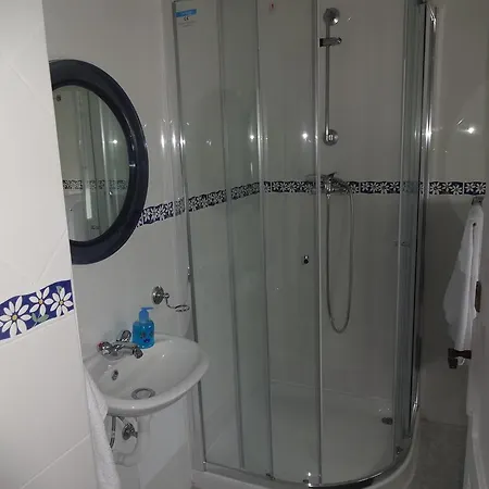 Konukevi Laura Ribeirinha (Sao Miguel)