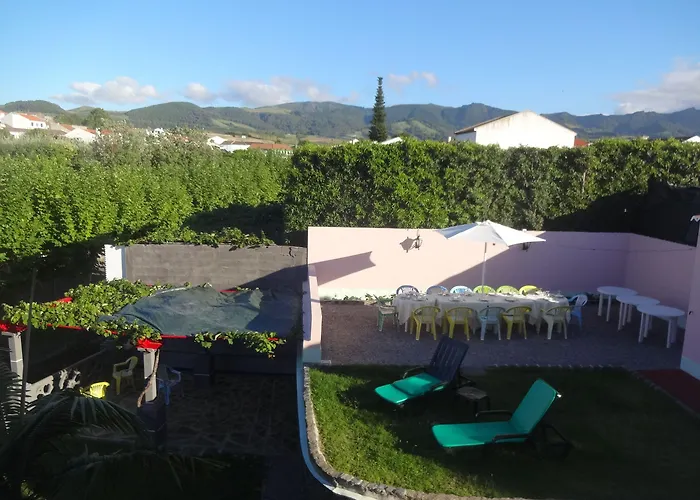 Laura Ribeirinha (Sao Miguel)