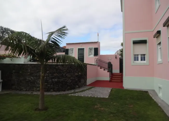 Πανσιόν Laura 3*